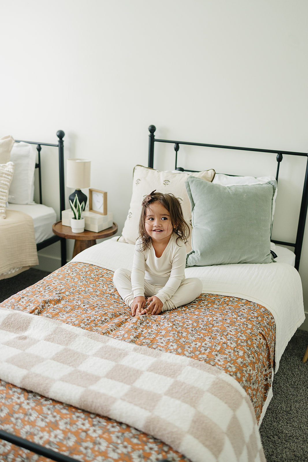 The Mebie Baby Magnolia Floral Twin Muslin Quilt is soft and versatile, perfect as a muslin blanket.