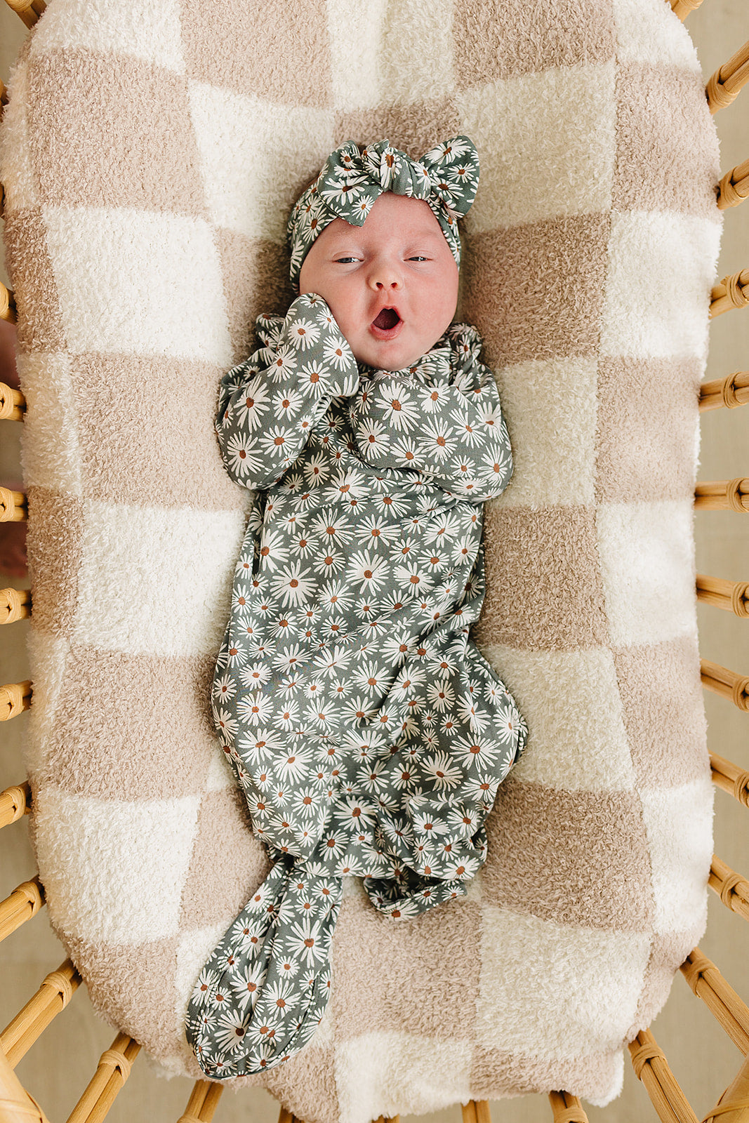 Dark green Medie Baby daisy infant sleep sack