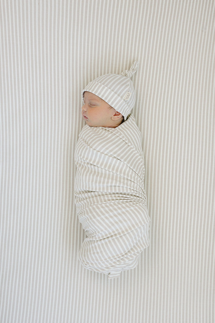 Mebie Baby Taupe Stripe Ribbed Bamboo Stretch Swaddle makes naptime comfortable, perfect swaddle for babies.