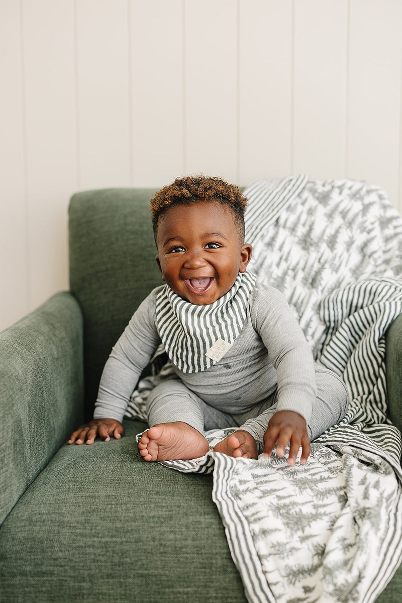 Keep infants cozy with the Mebie Baby Forest + Green Stripes Muslin Quilt, perfect muslin blankets.