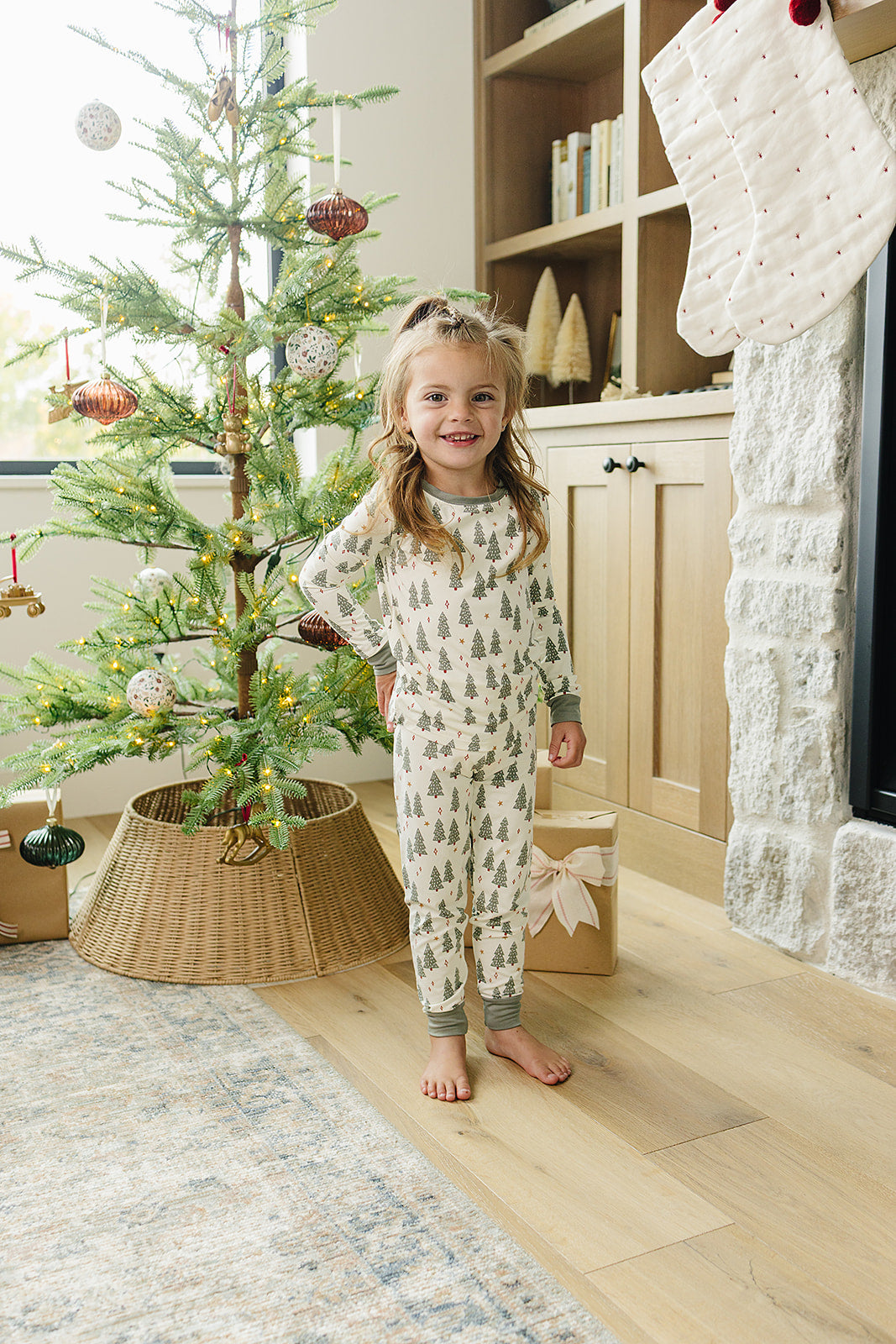 Mebie Baby Christmas Trees Bamboo Cozy Set features playful holiday prints, a top pick in organic baby clothes