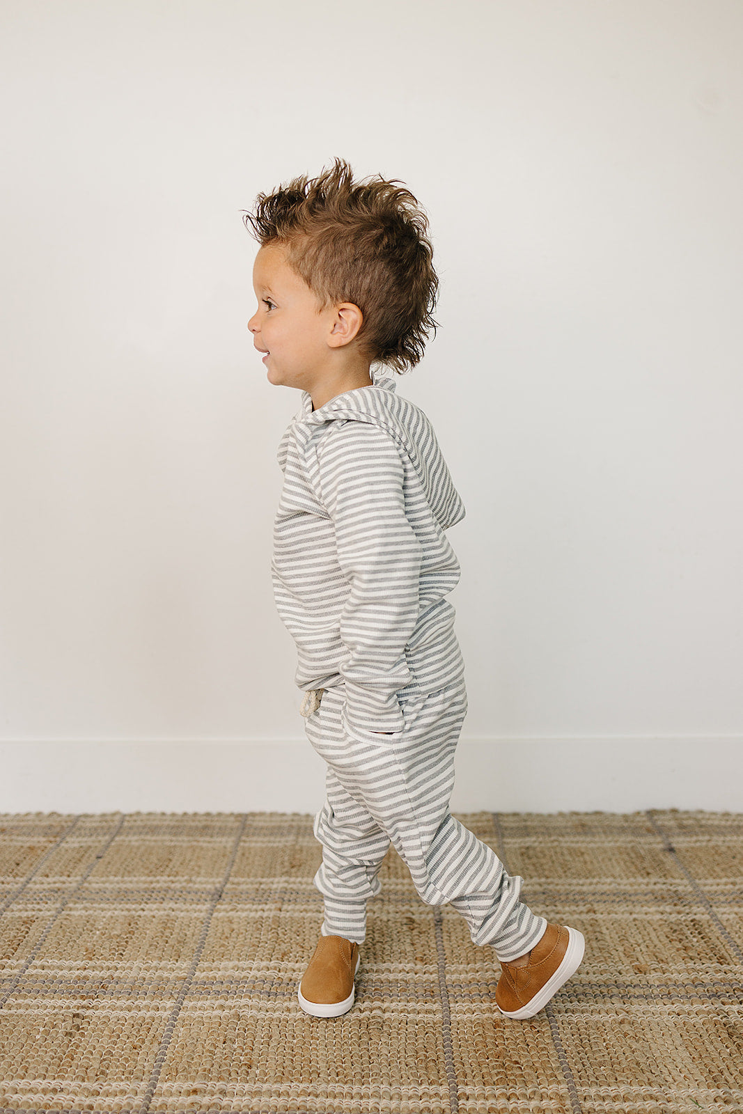 Keep little ones warm in the Mebie Baby Grey Striped Hooded Set, ideal for organic baby clothes collections