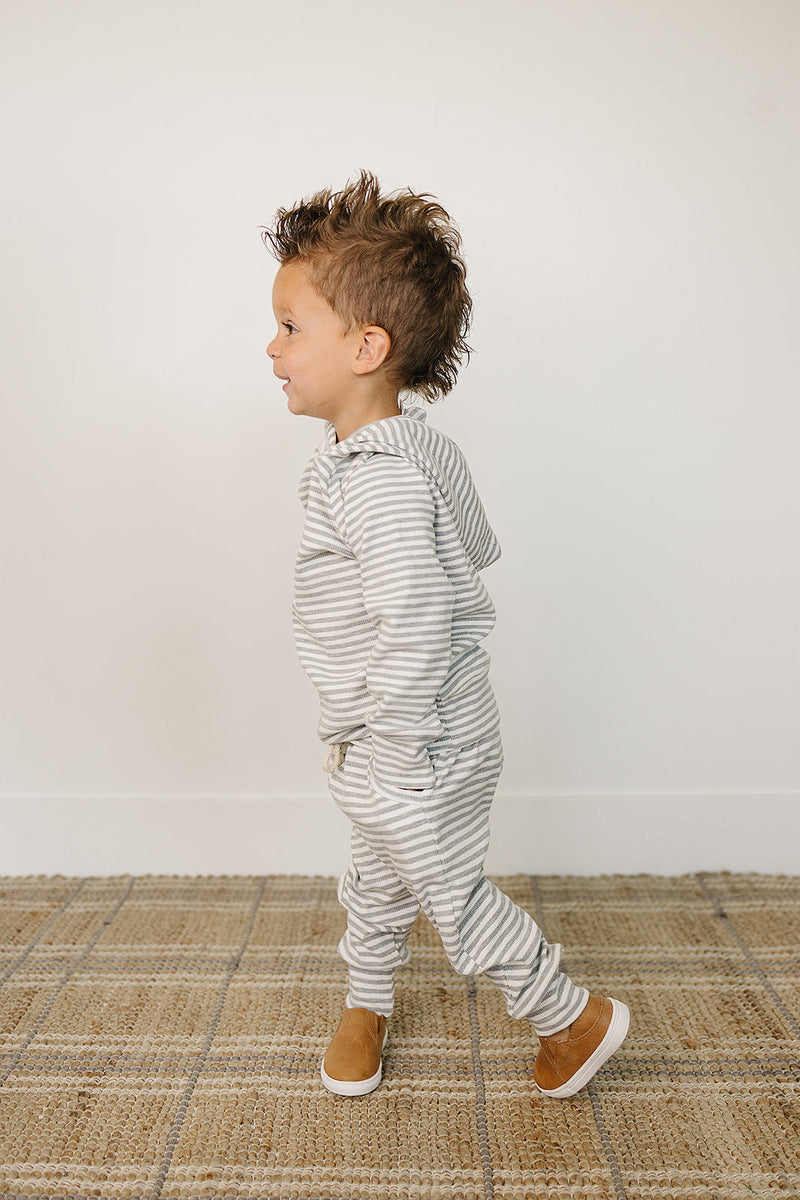Keep little ones warm in the Mebie Baby Grey Striped Hooded Set, ideal for organic baby clothes collections
