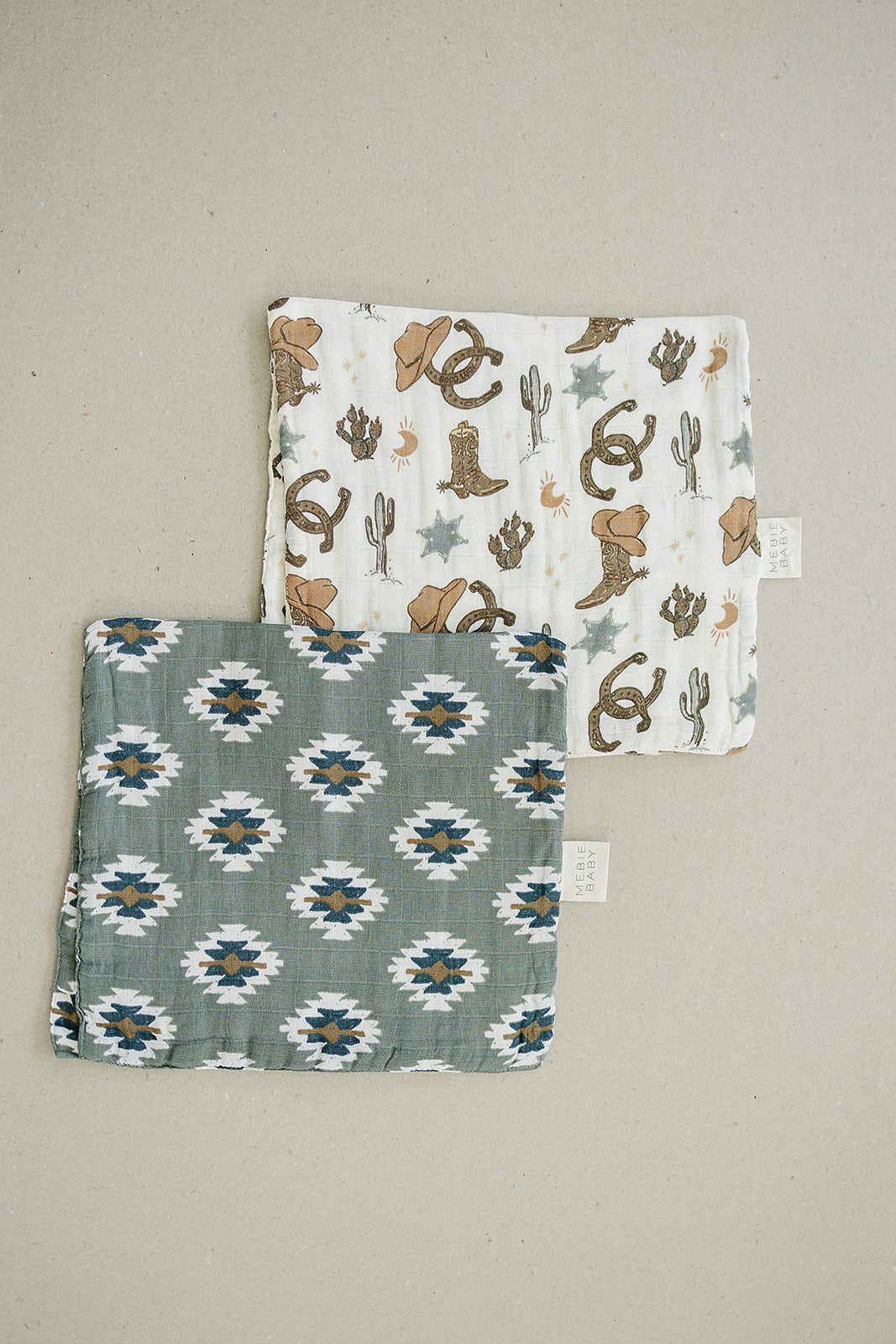 Mebie Baby Southwest Aztec Muslin Burp Cloth serves as muslin baby bibs that are gentle and durable.
