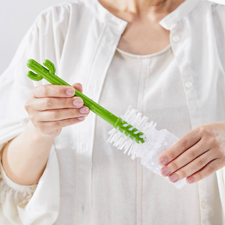 Boon Cacti Green bottle brush set for cleaning breast pump parts and sippy cups