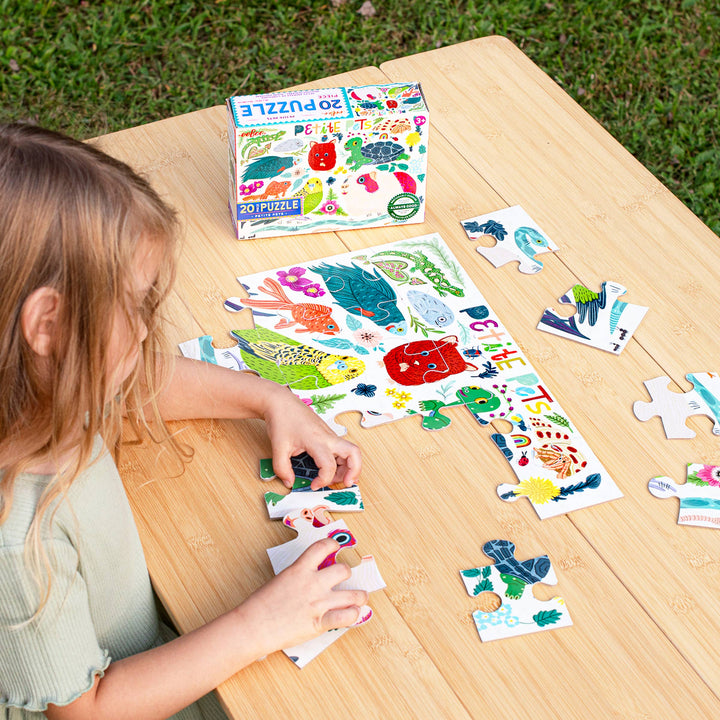 eeBoo Petite Pets puzzle box open showing double-coated thick puzzle pieces for ages 3+
