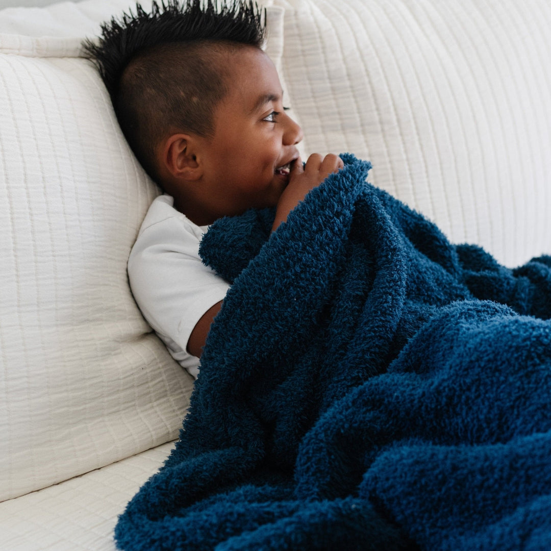 Wrap toddlers in the plush Nautical Blue Saranoni BAMBONI¨ Toddler Blanket, one of the best toddler blankets.