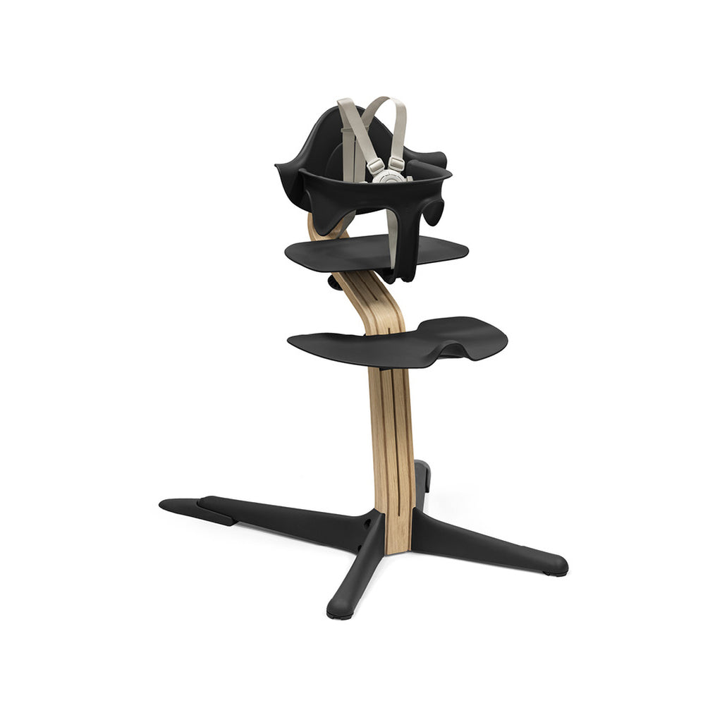 The black natural nomi high chair.