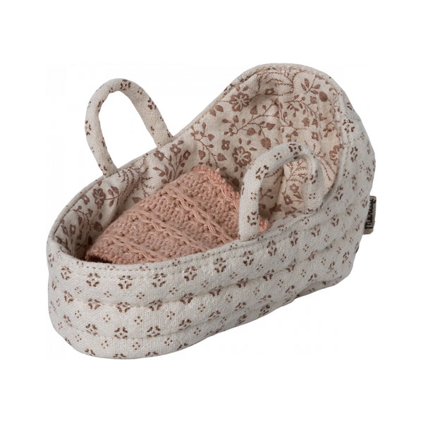 maileg mouse baby carry cot