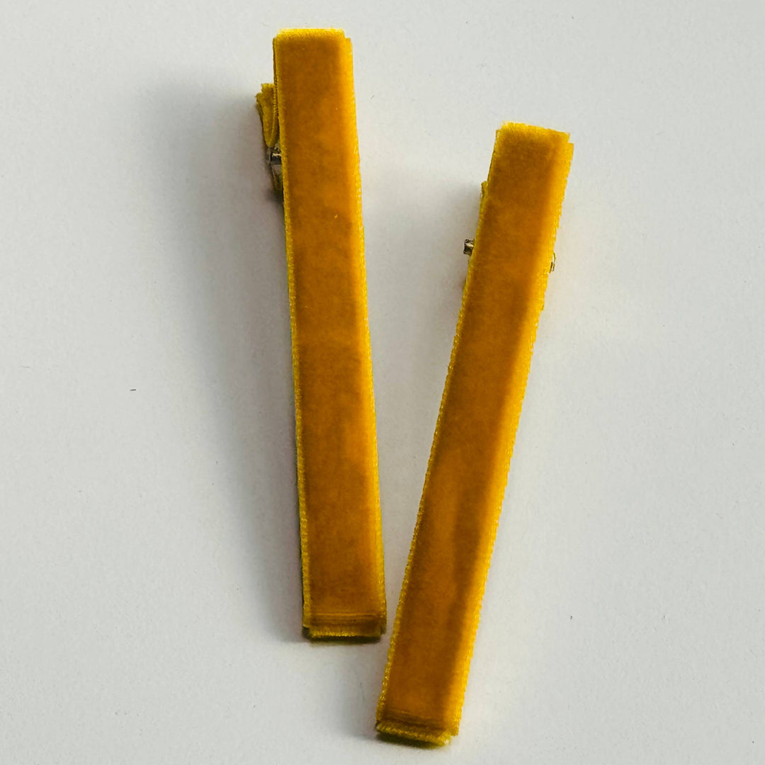 Soft and petite Cookie & the Dude Japanese Velvet Bar Clips - Cool toddler velvet hair clips for everyday styling