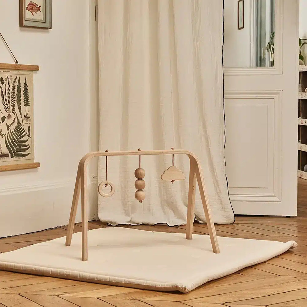 charlie crane paris milk tamy play mat with naho play arch and toys 