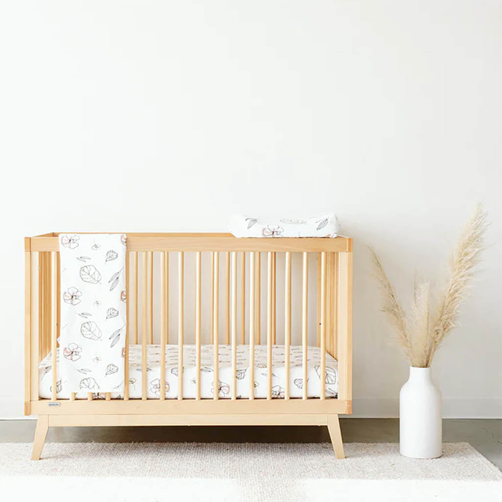 dadada Natural Soho 3-in-1 Crib for babies and toddler convertible bedframe and mattress. Baby furniture stores