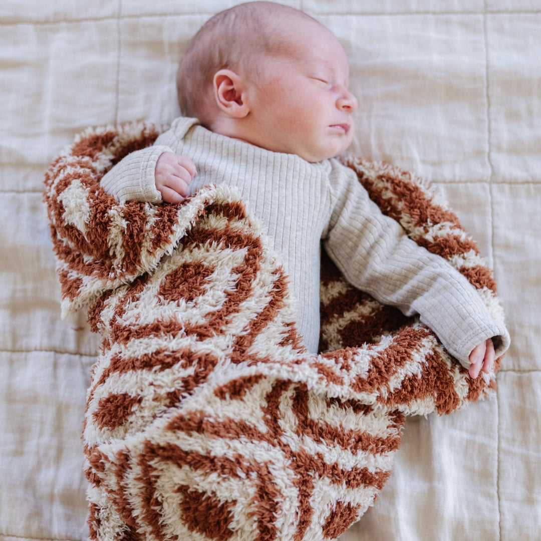 Gentle warmth meets timeless design in the Khmer Saranoni Double-Layer BAMBONI¨ Mini Blanket, the best blanket for toddler comfort.