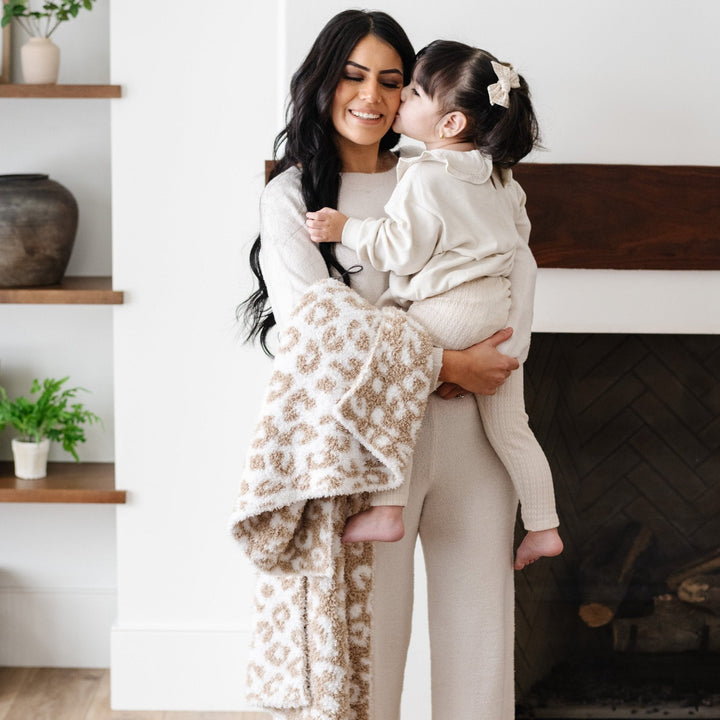Saranoni BAMBONI¨ Receiving Blanket in Tan Leopard, an ultra-soft choice for baby girl blankets.