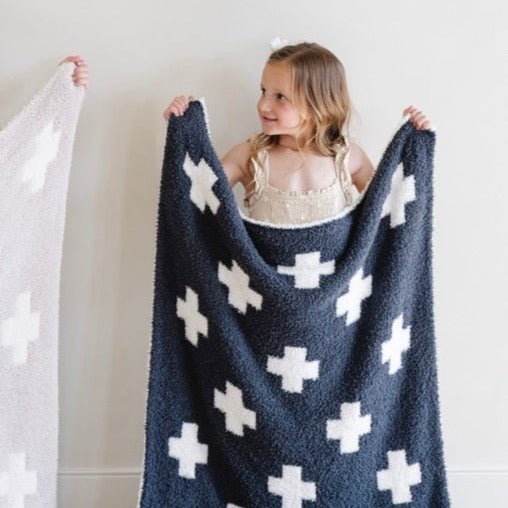 Wrap your little one in warmth with the Saranoni BAMBONI¨ Receiving Blanket in Charcoal Swiss Cross, a best baby blanket favorite.
