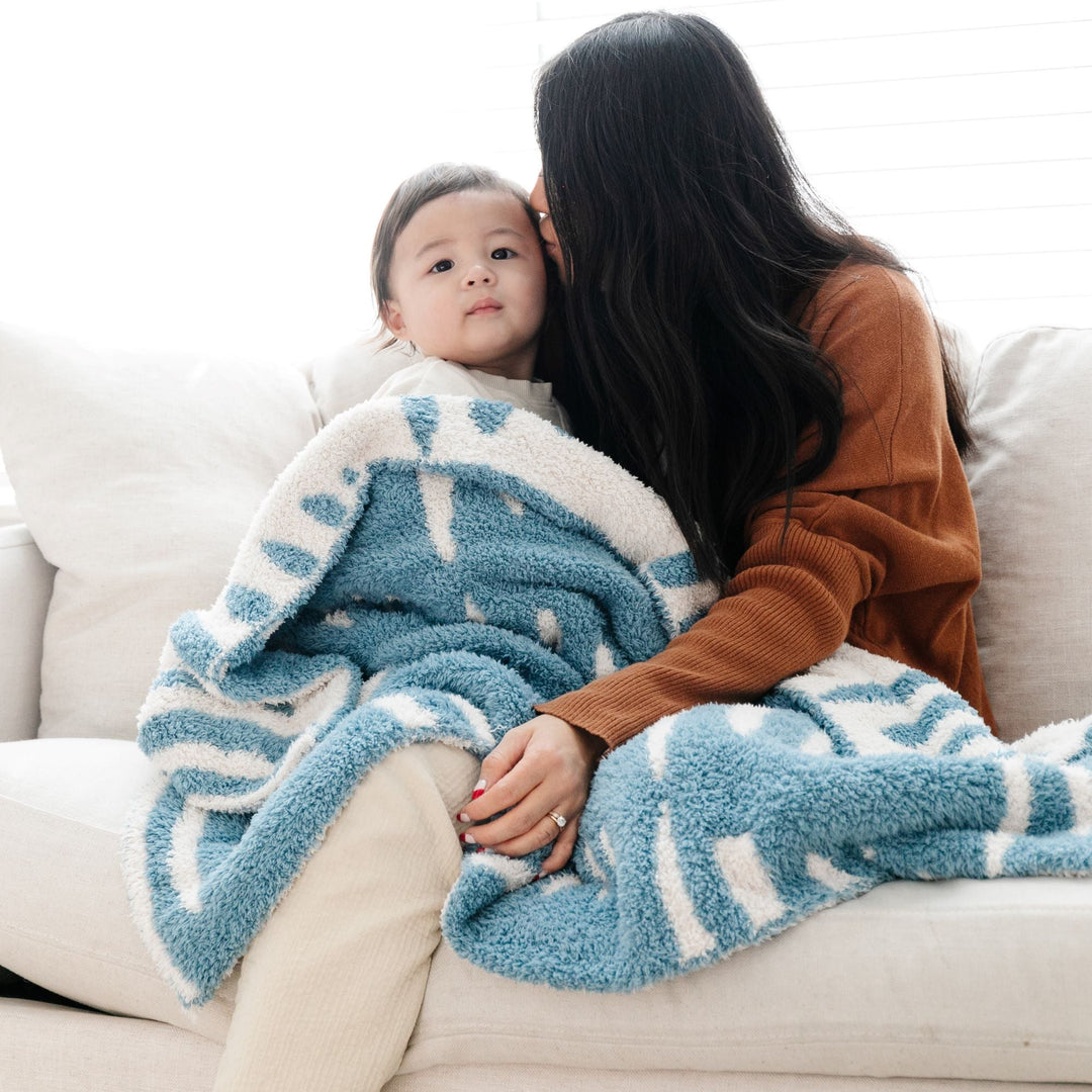 Triangle Saranoni Double-Layer BAMBONI¨ Toddler Blankets make a stylish modern baby blanket.