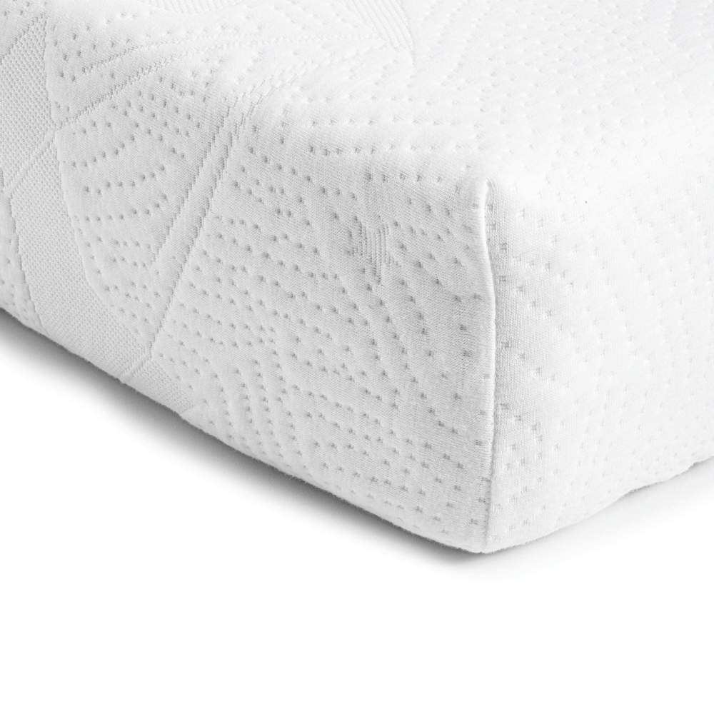 Open Box Edison Child Protective Fitted Crib Sheet