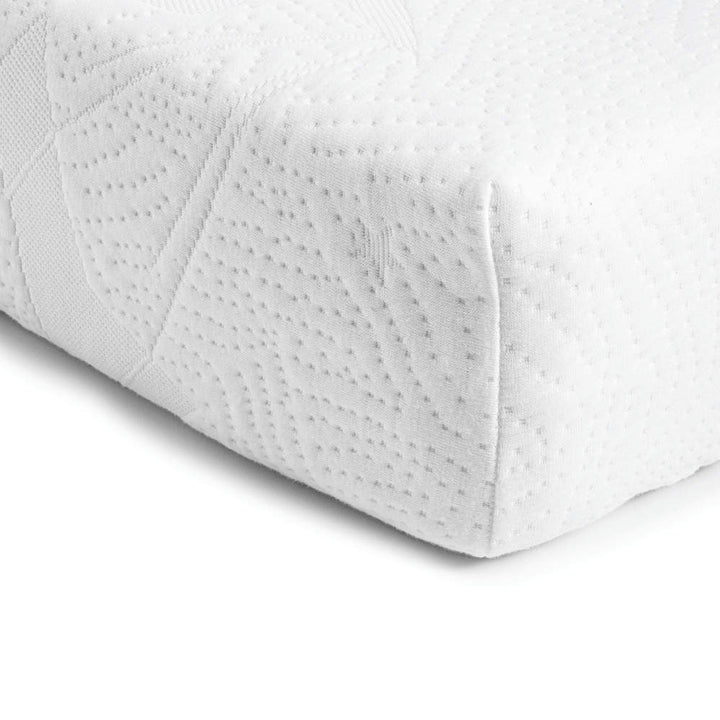 Open Box Edison Child Protective Fitted Crib Sheet