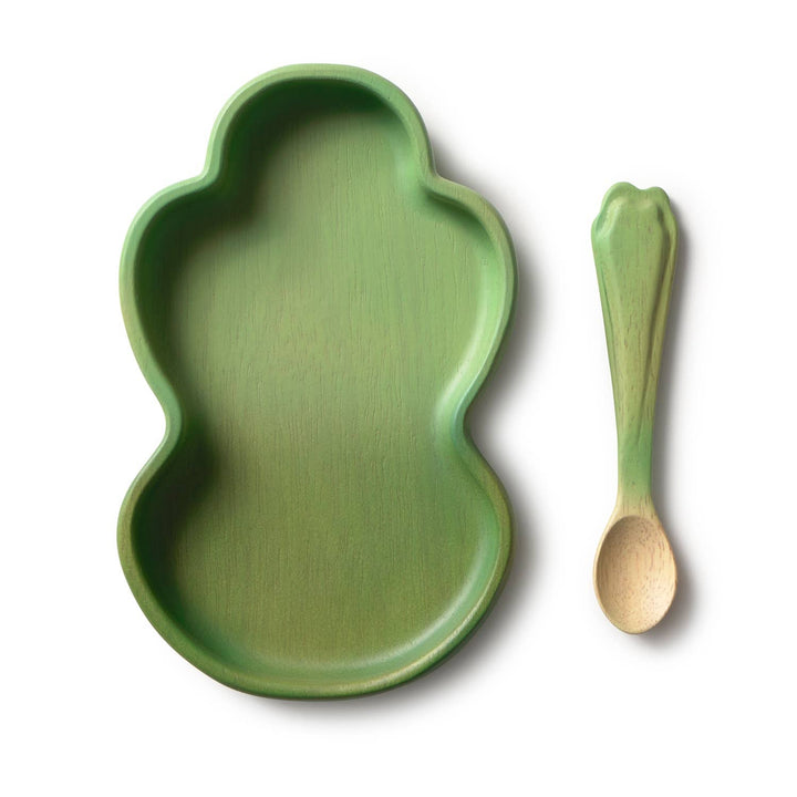 Oli & Carol Kendall the Kale Plate & Spoon Set in sage green on a white background