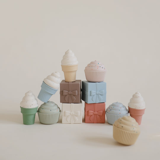 Cupcake Toy