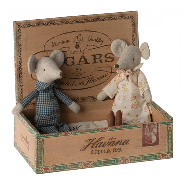 Maileg grandma and grandpa mice in cigar box