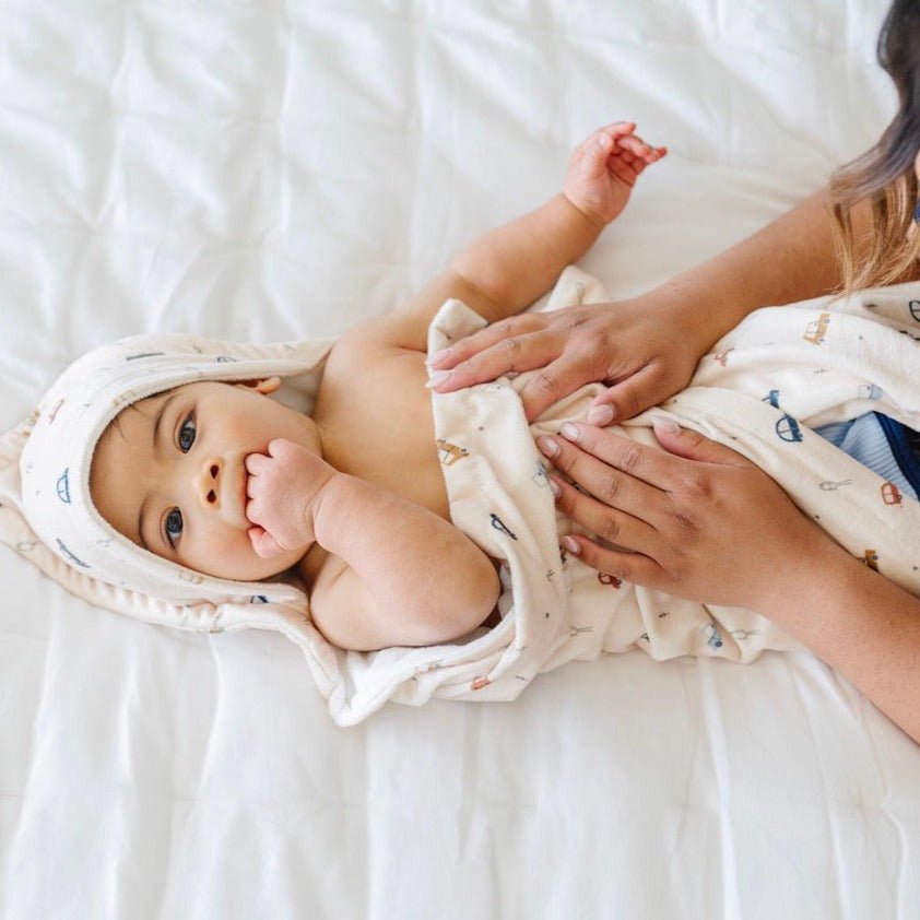 Saranoni Hooded Towels Cars, toddler hooded bath towel designed for quick drying and softness.