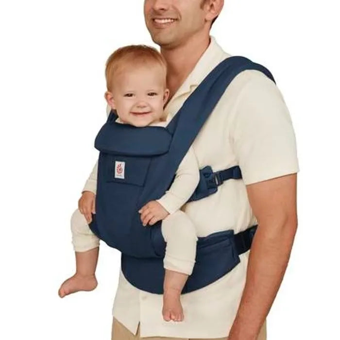 Enjoy soft structure and style with the Ergobaby Omni Deluxe in Midnight BlueÑyour everyday best baby carrier.