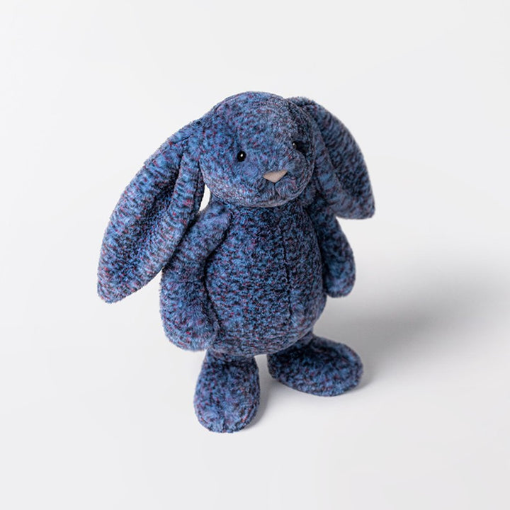 Perfect for stuffed toy lovers, the Jellycat Bashful Hopscone Luxe Bunny is irresistibly soft.