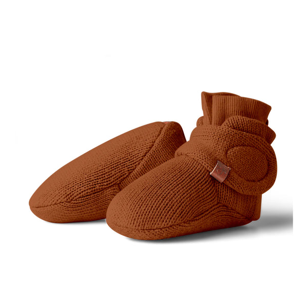 Adorable clay knit booties.