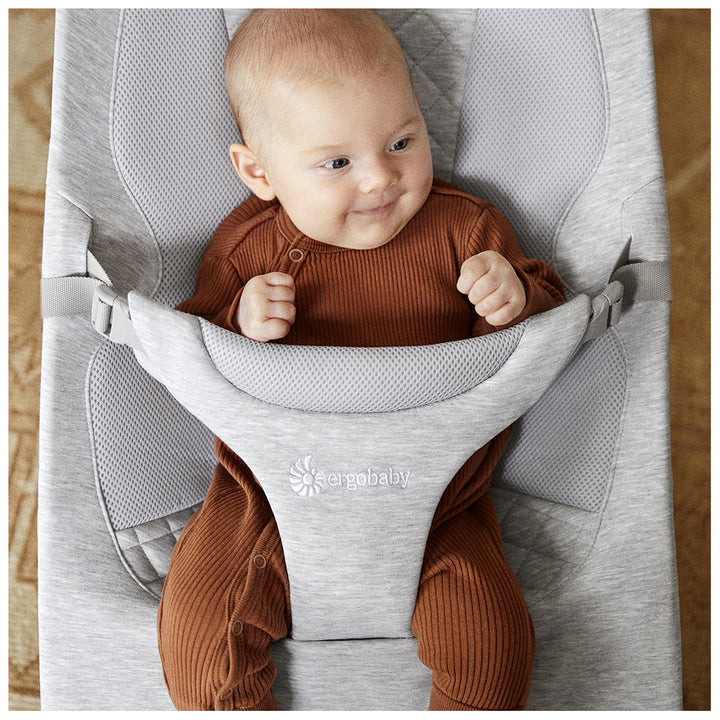 evolve Ergo baby bouncer light grey, baby bouncer age