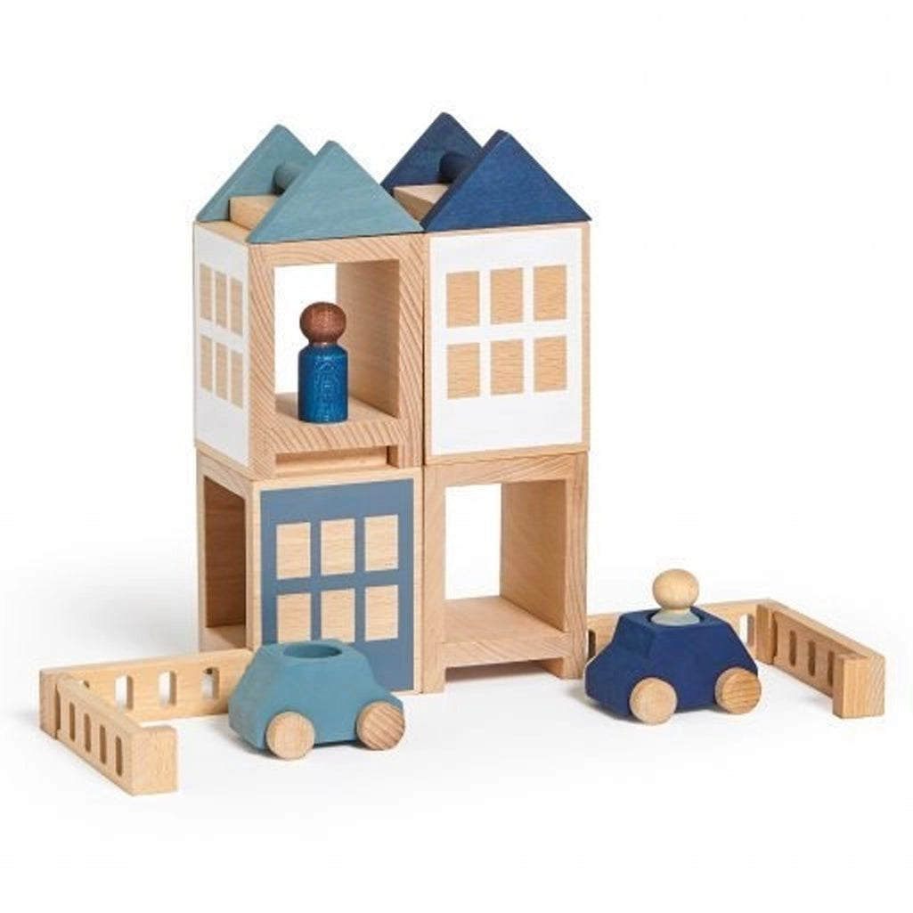 Lubulona Luba Winterburg Town lubulona toys for creative play.