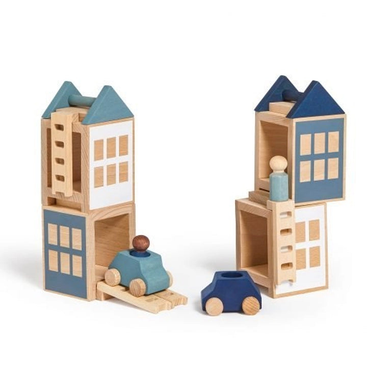 Lubulona Luba Winterburg wooden toys building block set.