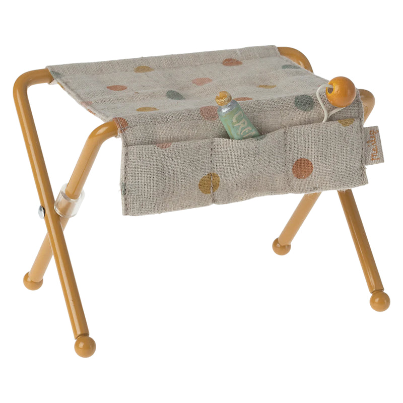 Styled in ocher, the Maileg Nursery Table adds charm to any Maileg dollhouse with this sweet dollhouse accessory.