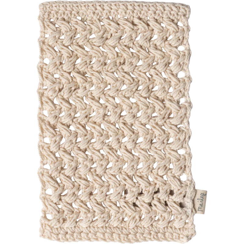 Complete your dollhouse accessories with the Maileg Bath Mat, adding realistic detail to your miniature spaces.