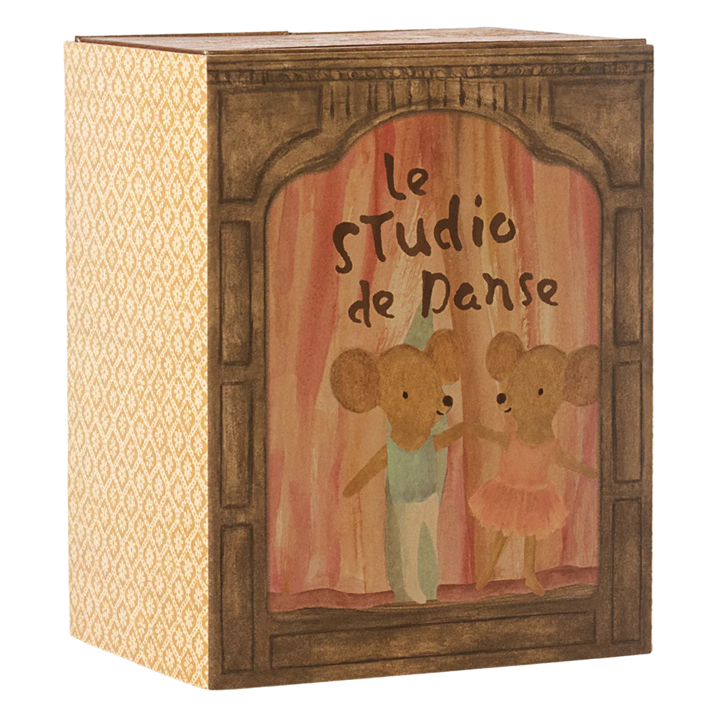 Tiny dance fun comes alive with the Maileg Ballet Mouse in Dance Studio for stuffed dolls.