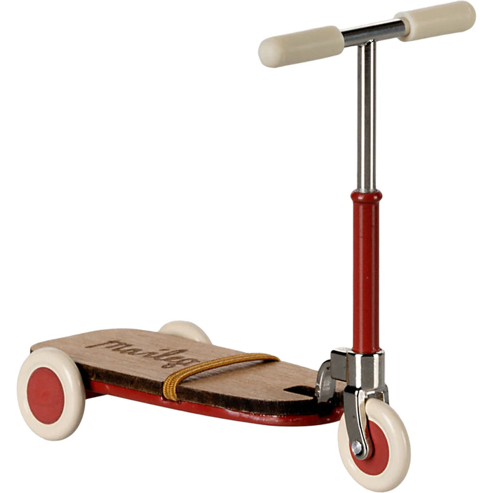 Maileg Kick Board, colorful accessory for Maileg mice