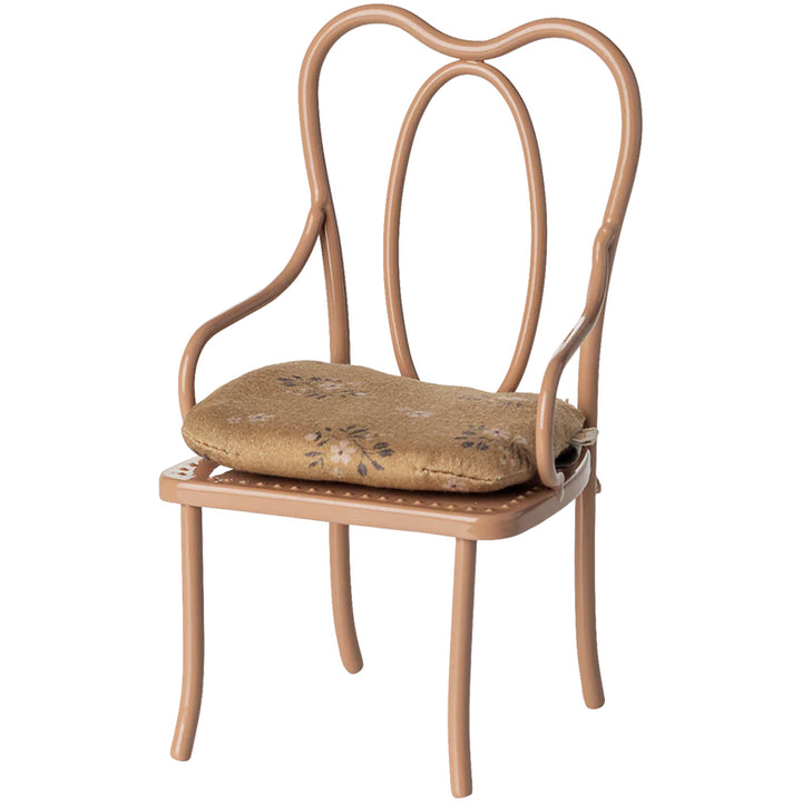Maileg Miniature Vintage Chair brings a cozy feel to any Maileg mouse miniature room.