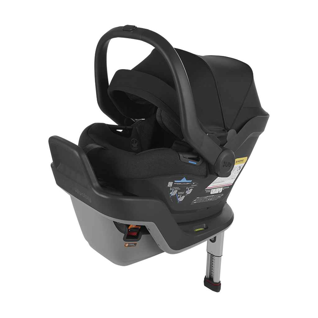 Car seat in black by Uppababy Mesa Max