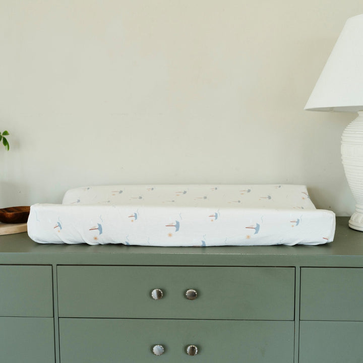 Saranoni Minky Stretch Luxe Changing Covers in Sail Boat offer plush softness and create a cozy changing pad cover for nursery comfort