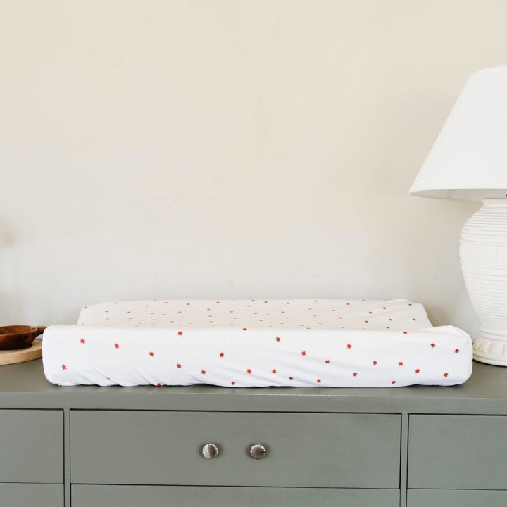 Stars Saranoni Minky Stretch Luxe Changing Covers deliver premium softness and pair beautifully with most changing pad liners