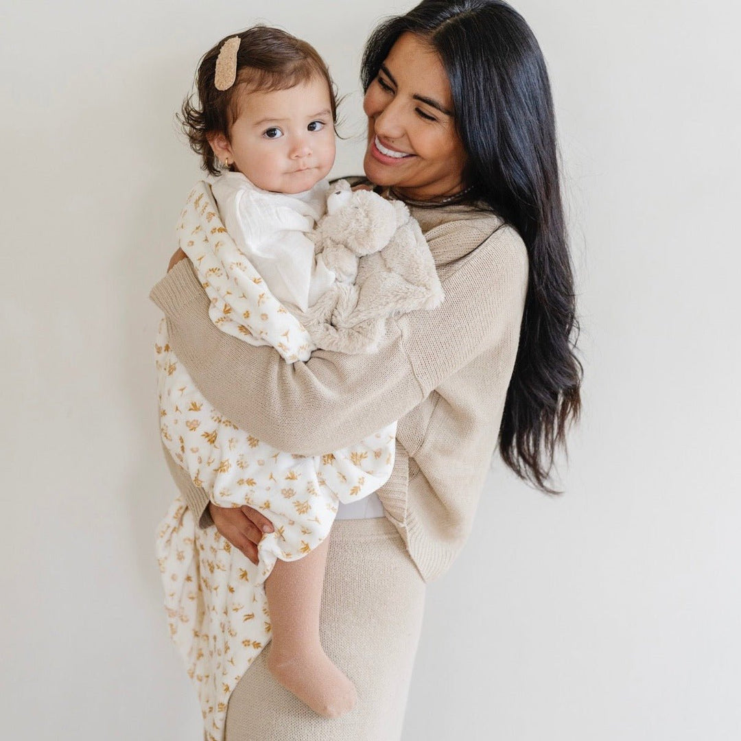 Saranoni Minky Stretch Receiving Blanket in Florals, a cozy and gentle baby blanket for snuggles and nap time.