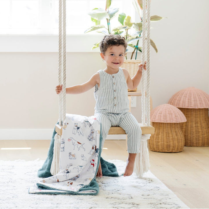 Saranoni Minky/Lush Toddler Blankets in Dogs are made to elevate nap time and are great baby blankets for cozy bedtime routines