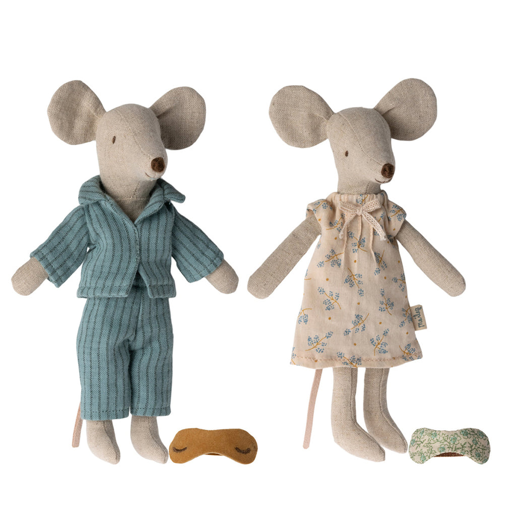 maileg mouse mum and dad in cigar box