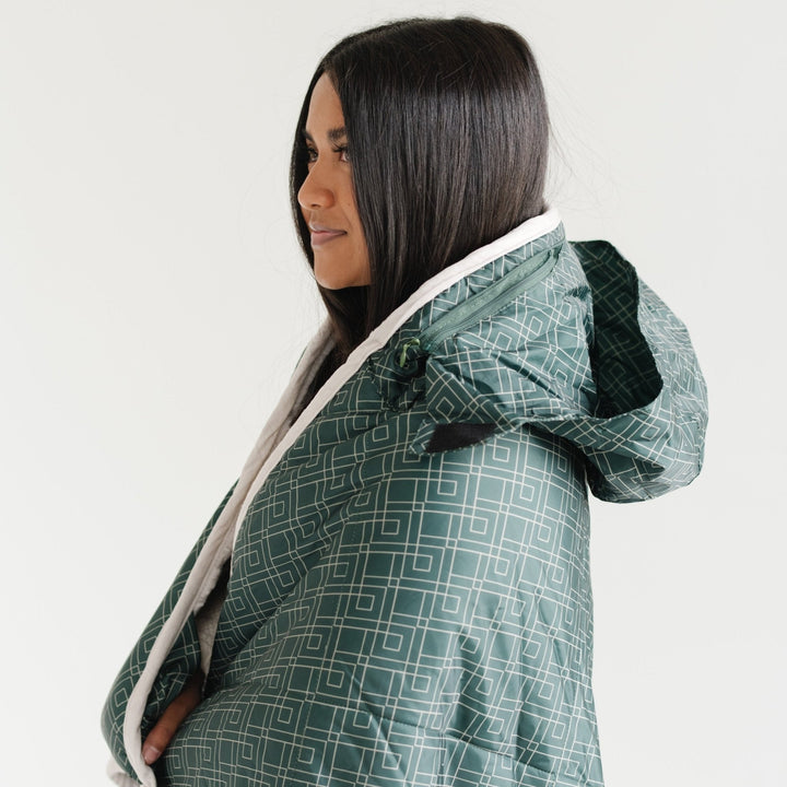 Bring warmth anywhere with Saranoni Outdoor Blanket in Valley, ideal soft baby blankets for outings.