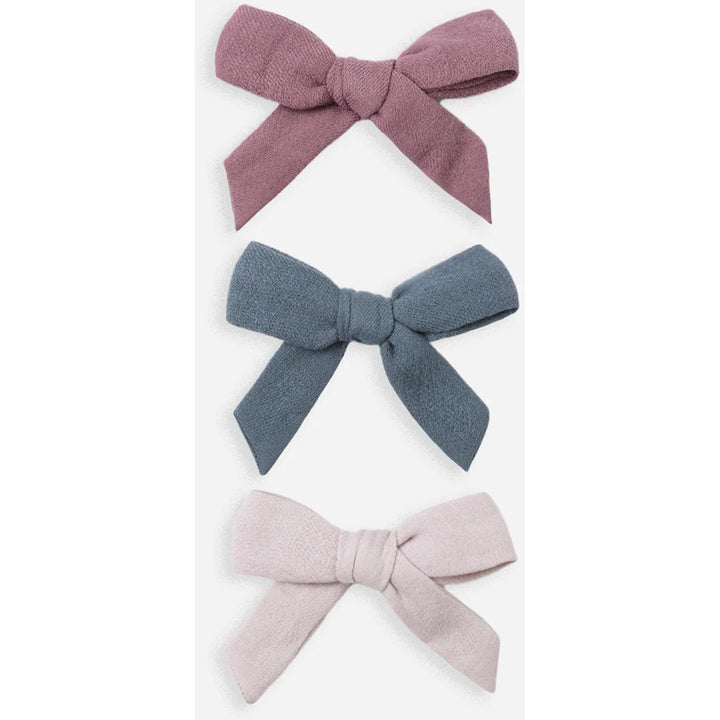 qunicy mae bow with clip set in ocean, mulberry, and lilac