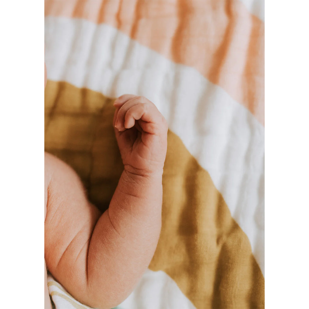 Clementine Kids muslin blanket in Rainbow