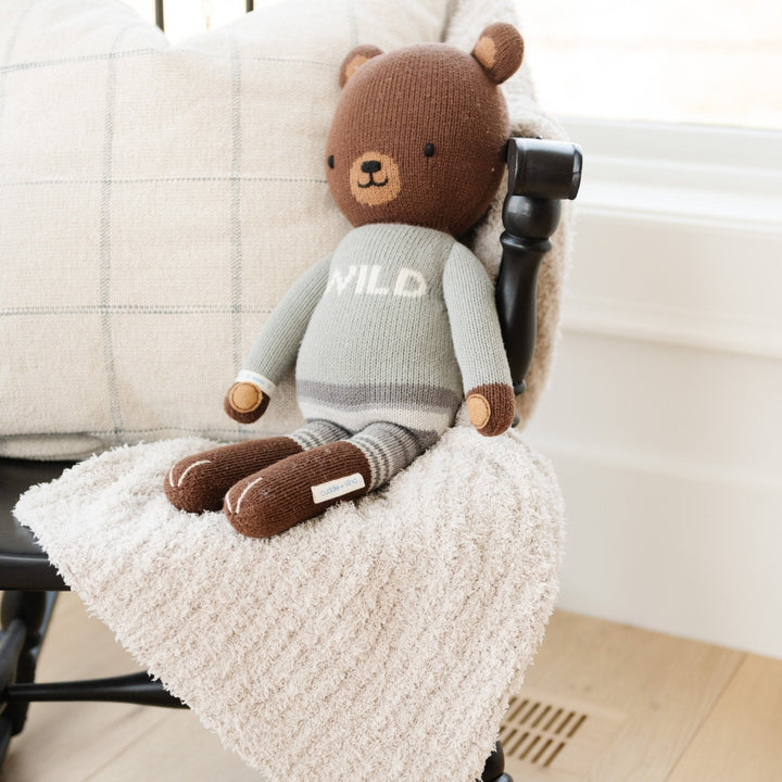 Saranoni Ribbed BAMBONI¨ Receiving Blankets in Moonbeam make a go-to choice when searching for the best baby blanket.