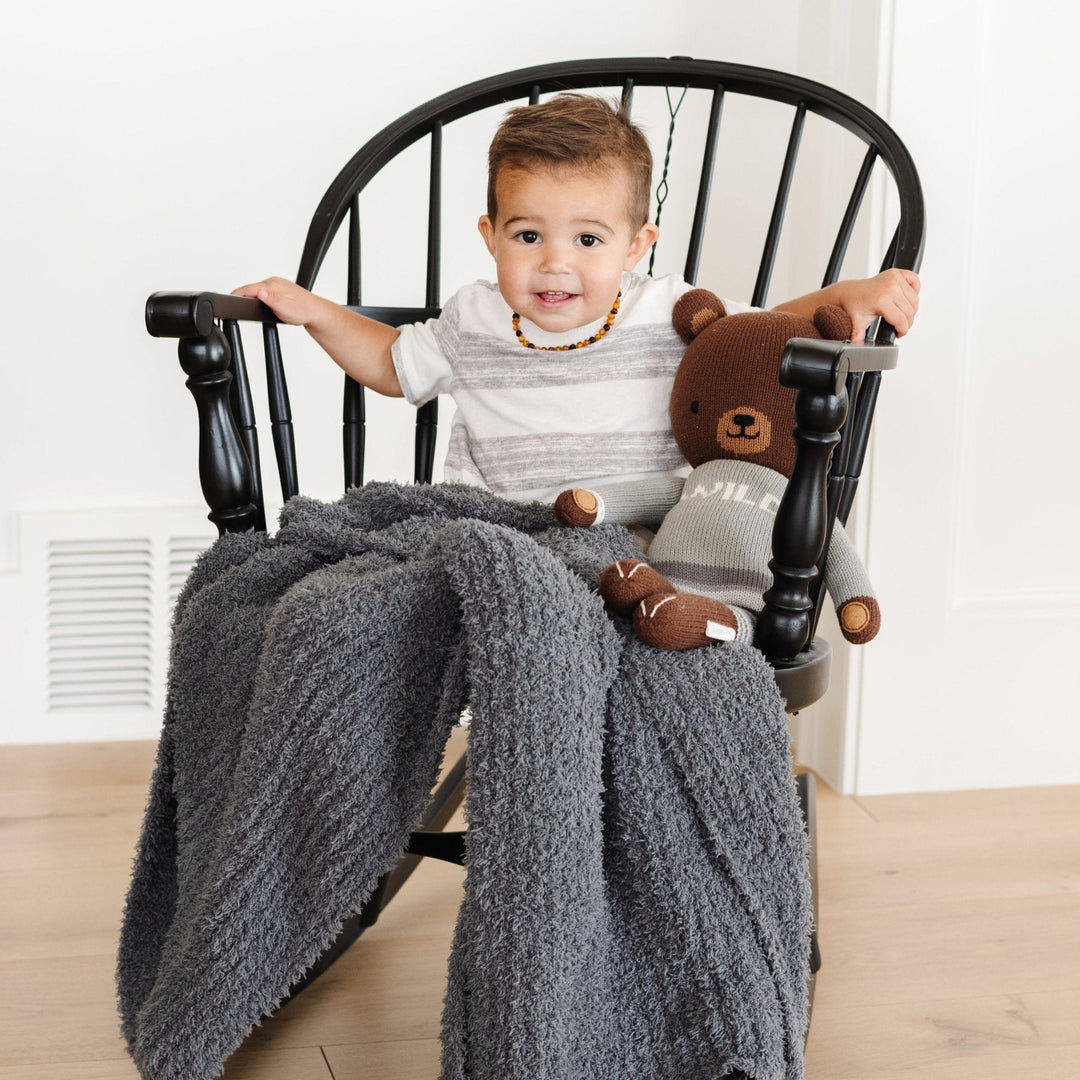 Cozy comfort in the Charcoal Saranoni Ribbed BAMBONI¨ Receiving Blanket makes a top-tier Baby boy blanket choice.