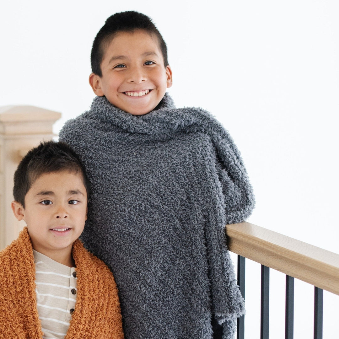 Cuddly Saranoni Ribbed BAMBONI¨ Blanket Charcoal, one of the best blankets for toddlers.