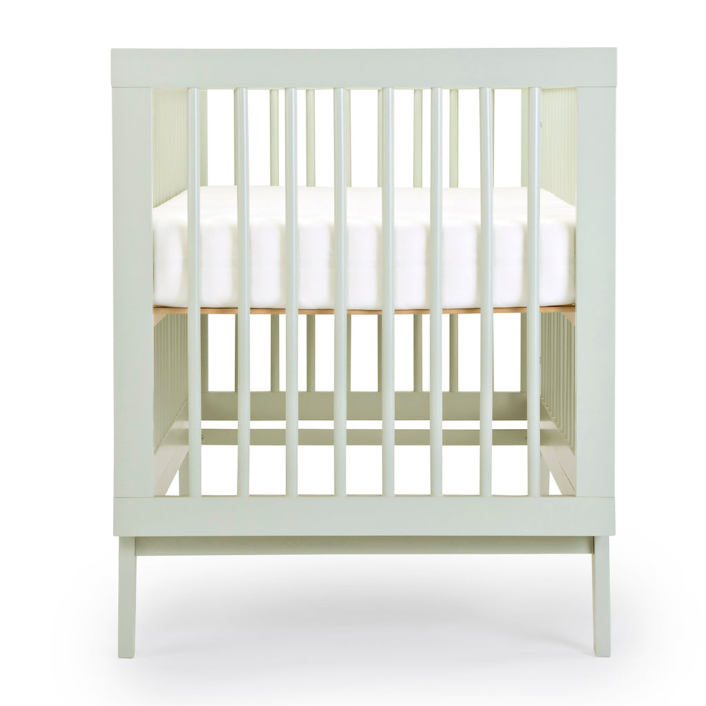 anti-suffocation crib